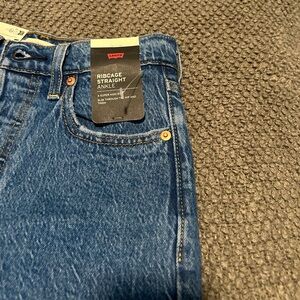 Levi's Blue Ribcage Ankle Jeans